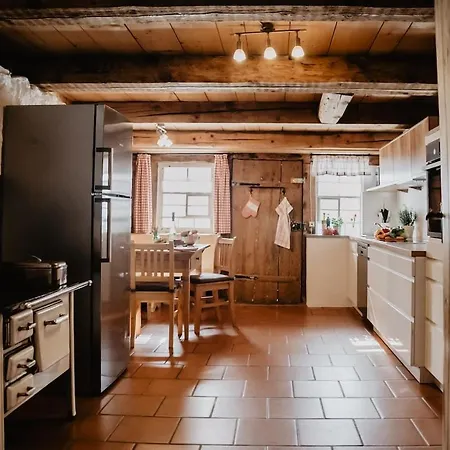 Romantisches Schwarzwaelder Bauernhaeuschen Huesli Am Griesbachhof *