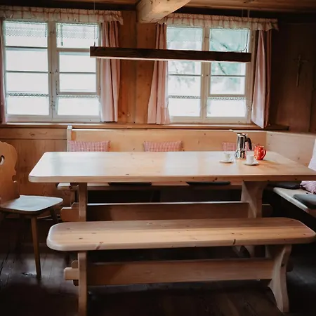 Vakantiehuis Romantisches Schwarzwaelder Bauernhaeuschen Huesli Am Griesbachhof Titisee-Neustadt