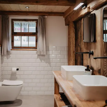 Vakantiehuis Romantisches Schwarzwaelder Bauernhaeuschen Huesli Am Griesbachhof *