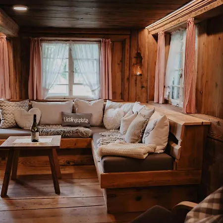 Romantisches Schwarzwaelder Bauernhaeuschen Huesli Am Griesbachhof Vakantiehuis