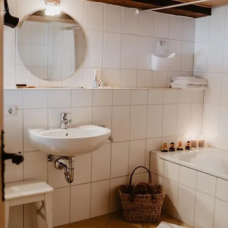 Romantisches Schwarzwaelder Bauernhaeuschen Huesli Am Griesbachhof Vakantiehuis *