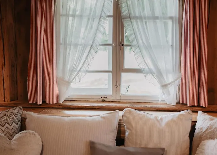 Romantisches Schwarzwälder Bauernhäuschen Hüsli Am Griesbachhof * Titisee-Neustadt